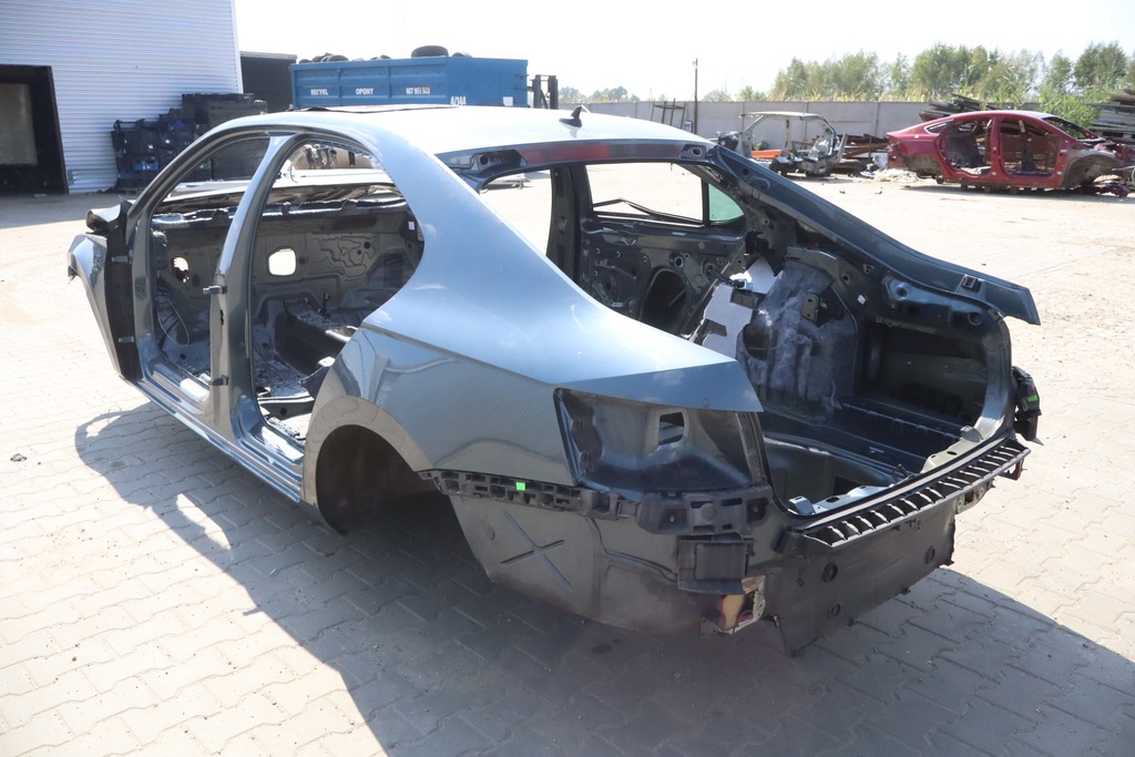 фото №1, Крила чверть лівий задня skoda superb iii sedan