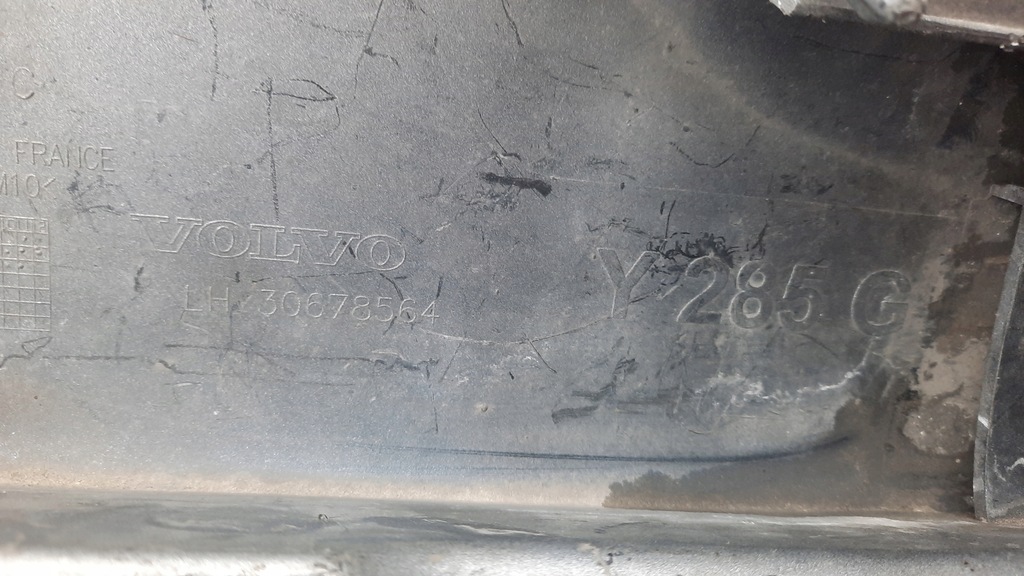 фото №15, Наконечник накладка накладки порога левая 30678564 volvo v70 iii