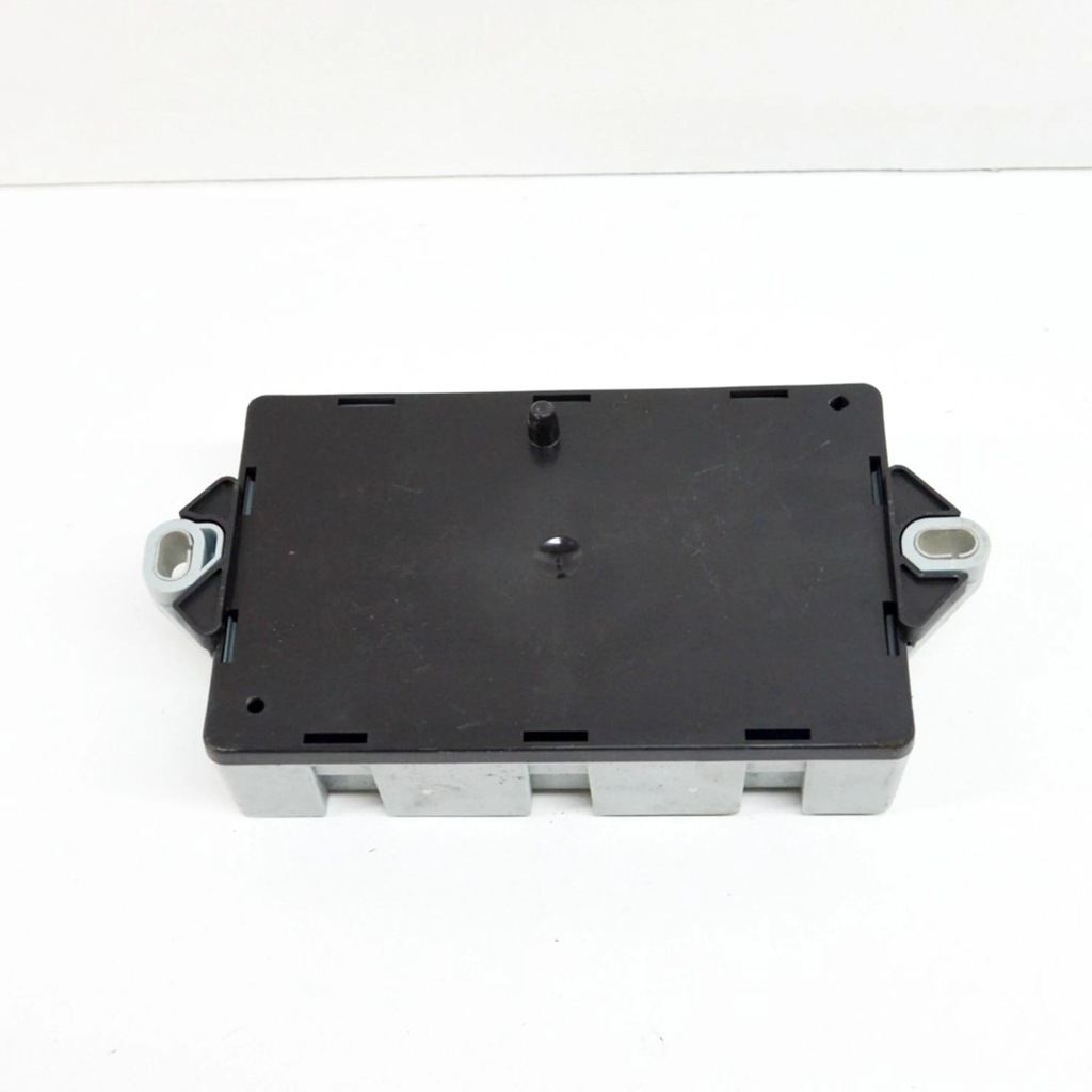 фото №2, Land rover range rover evoque l538 2017 рамка / модуль запобіжників