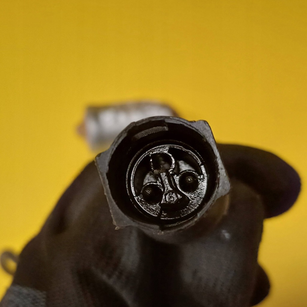 фото №7, Датчик уровня масла opel vectra a 2.0 8v 90228345 / 0837596 nr23