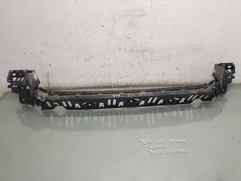 фото №1, Напрямна бампера задня bmw 5 gt