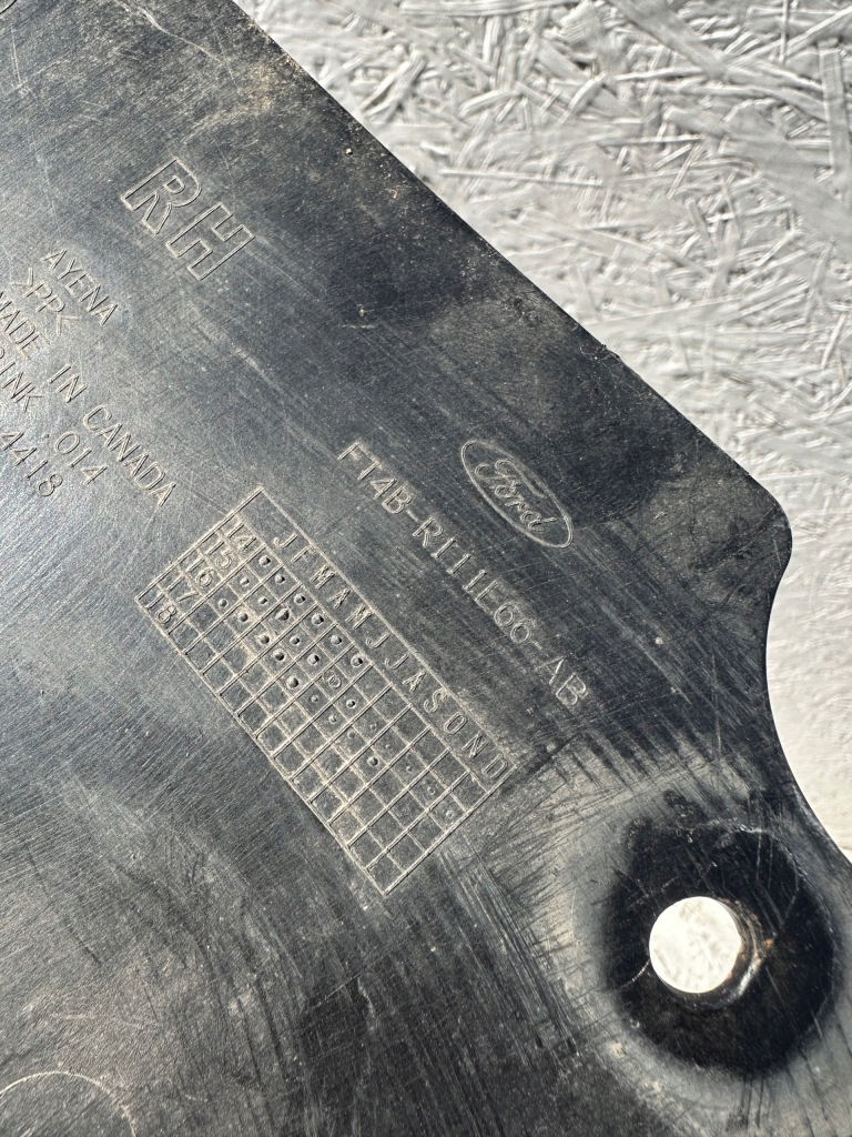 фото №3, Edge mk2 захист підкрилок правий задня ft4b-r111l66-ab