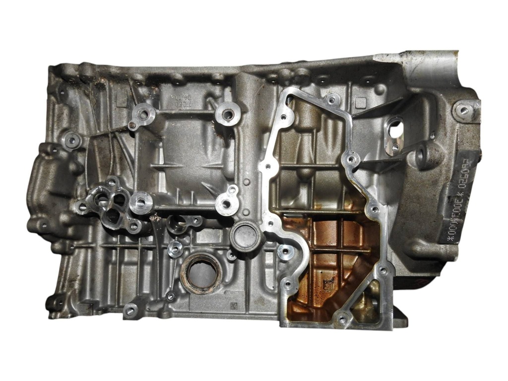 Ie245 блок двигателя mercedes b-klasse w247 2.0 260.920 r2600104800 Доставка