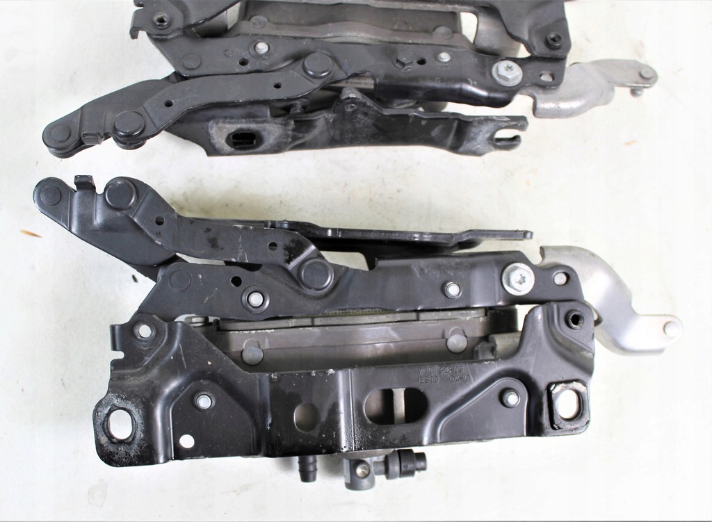 фото №8, Петли патрон патроны пиротехнические капот левый правый bmw f10 f11