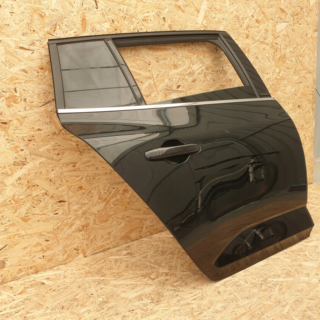 фото №5, Renault megane iv kombi дверь правый задняя tegne