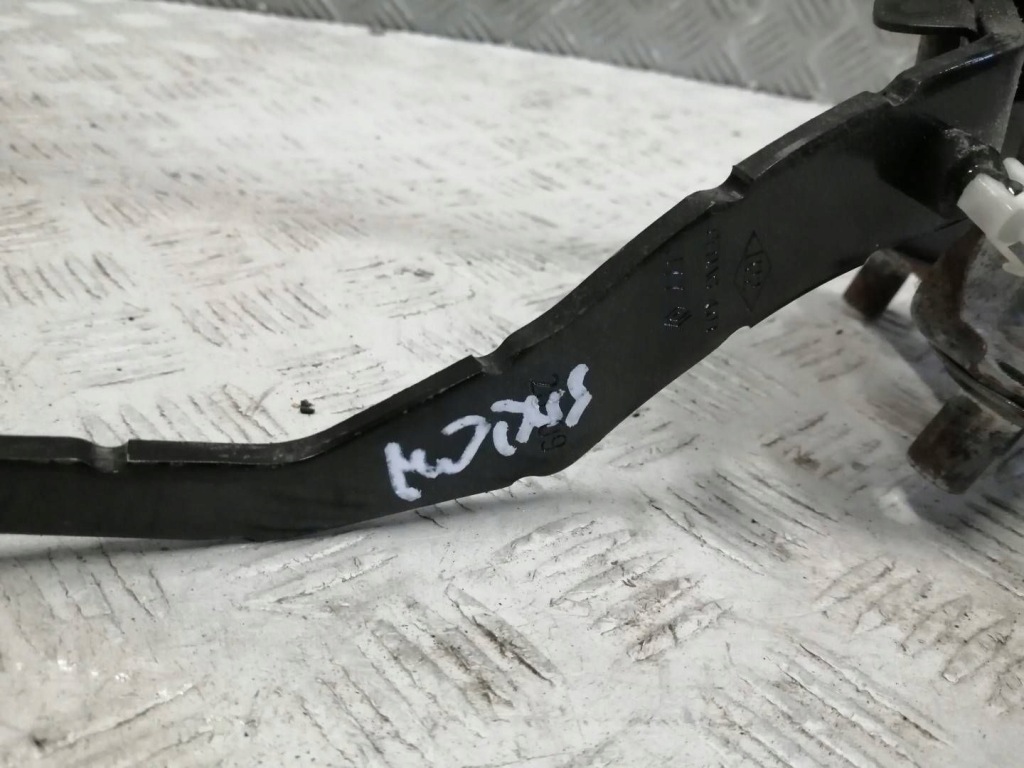 Педаль зчеплення renault modus рестайлінг  8200519353 Ціна