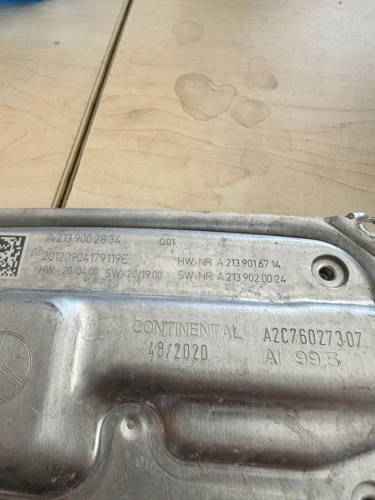 фото №1, Преобразователь модуль led mercedes w213 w177 w253 a2139002834