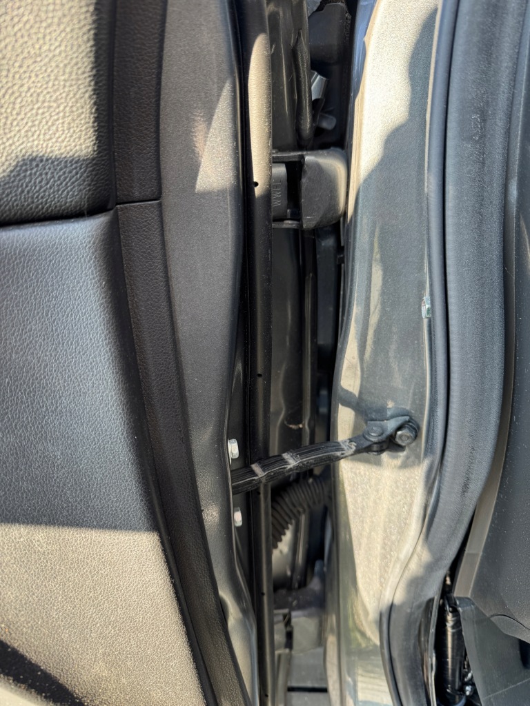 фото №1, Honda cr-v iv 13-15 2,0 b петли дверь левый перед левых передних nh737m