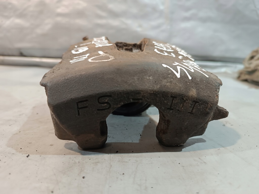 фото №7, Супорт правий перед skoda octavia i