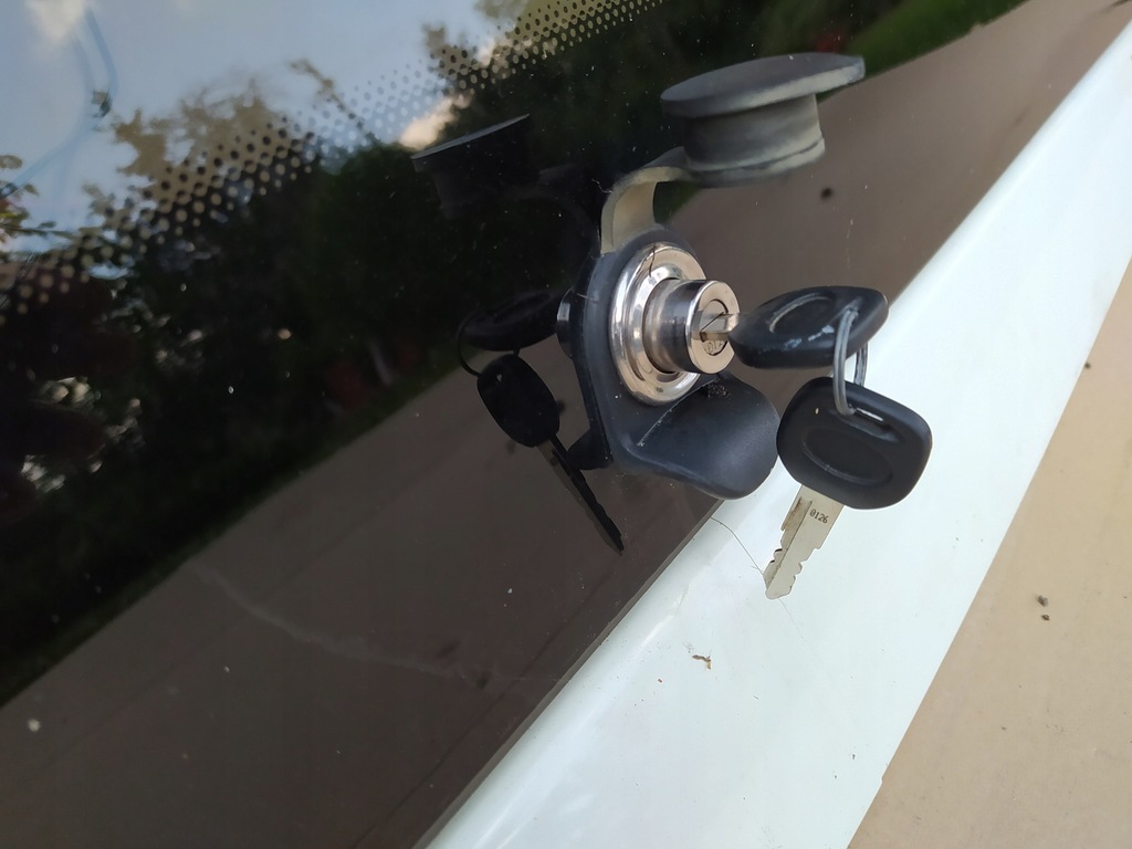 фото №3, L200 09-15 ford road ranger крышка багажника задняя