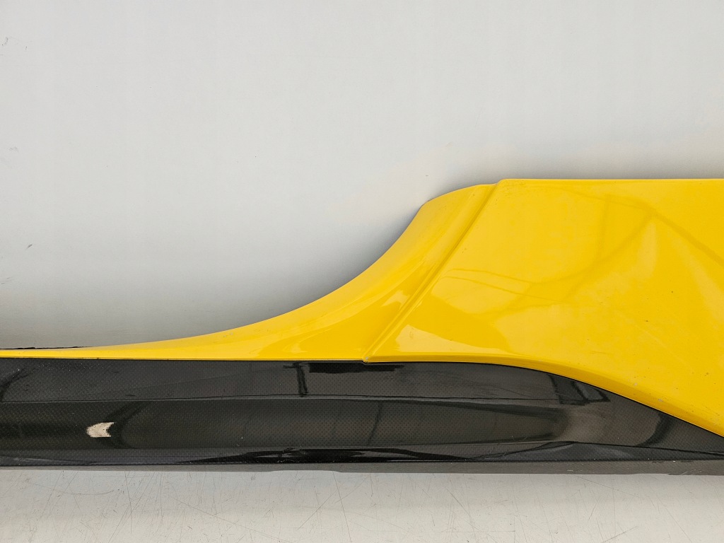 фото №4, Ferrari sf90 stradale f173 карбон молдинг поріг ліва