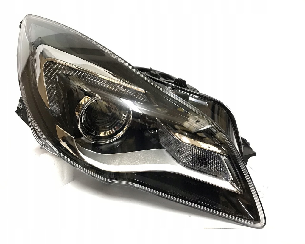 Купити Opel insignia 13-17 hir2 led європа новий правий