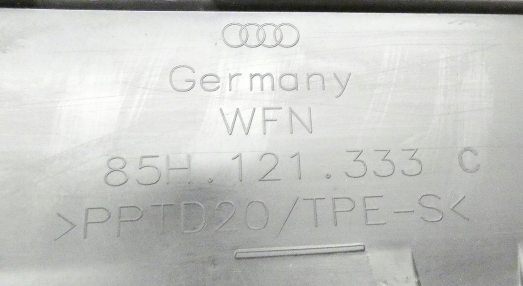 фото №14, Audi q6 e-tron 85h121219e 2024- воздуховод воздуха шторка жалюзи