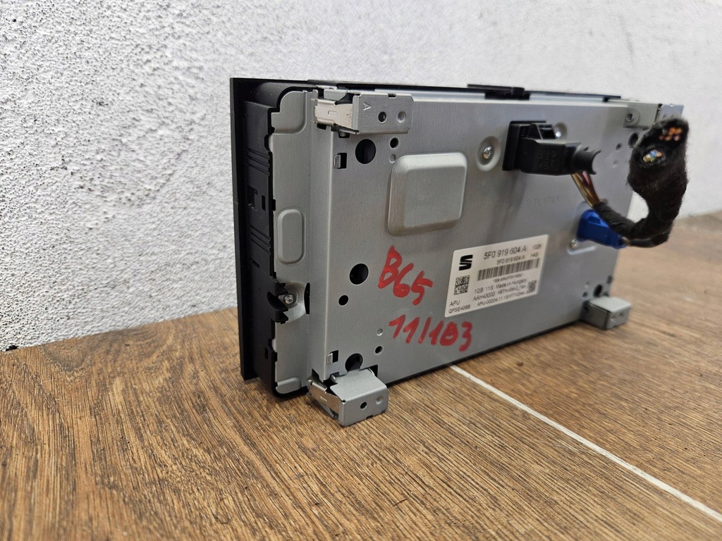 фото №8, Seat leon iii 3 5f0919604a радио дисплей экран