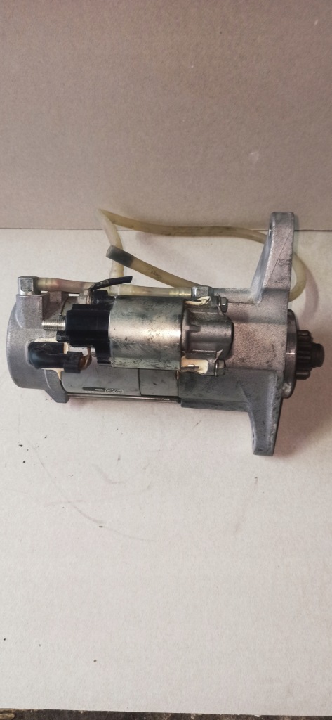 Стартер jaguar 2,0d gj32-11001-be Недорого