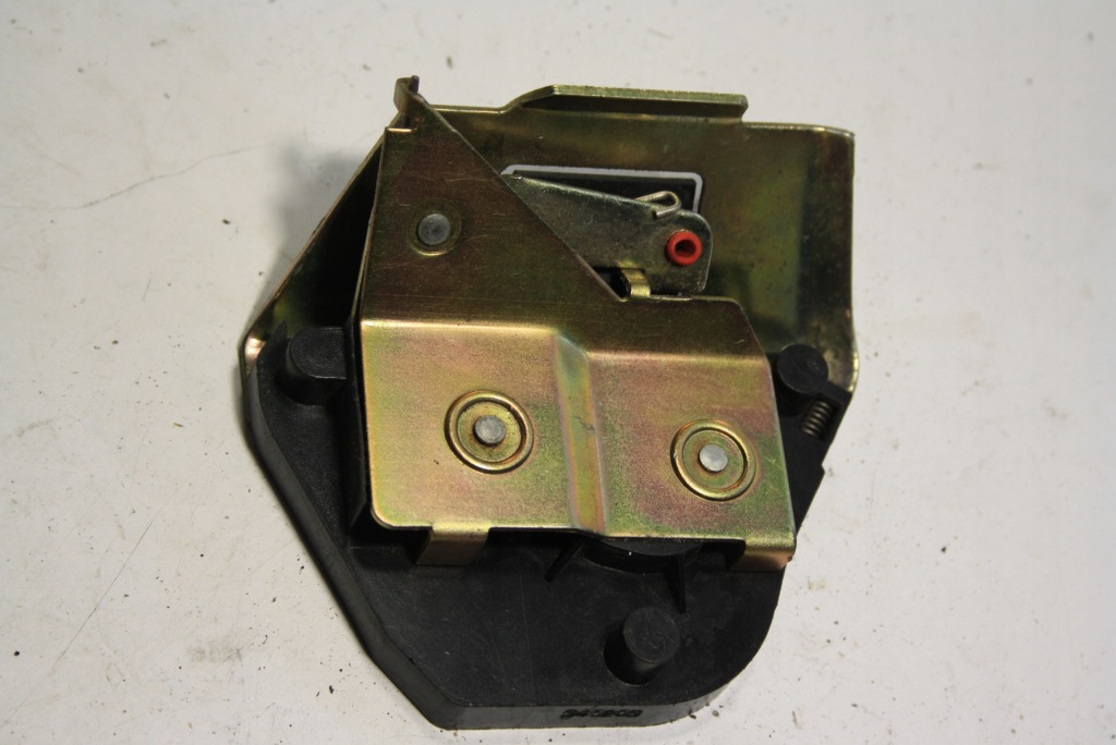 фото №1, Partner berlingo i lift 02-08 замок правий задня