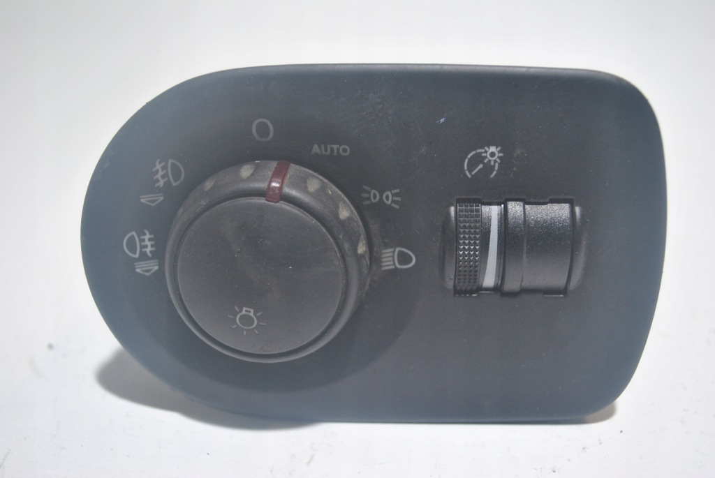 фото №1, Переключатель света seat leon 1p1941431s