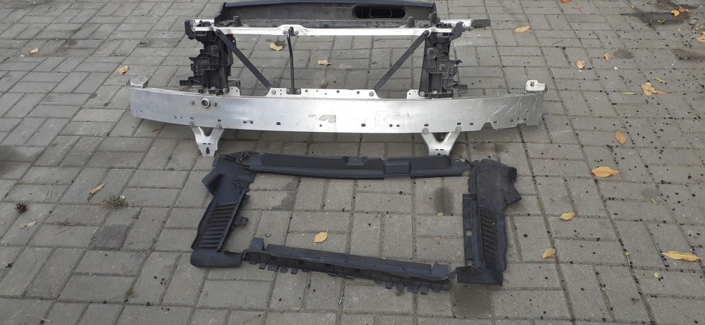 Купить Ремень передний радиатор комплект  mercedes glc x253 2017r.