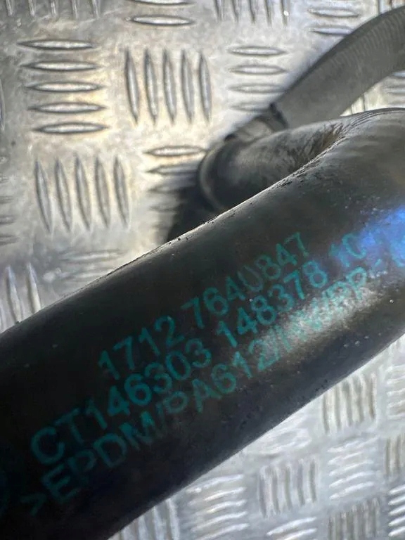 Труба охлаждение bmw i8 i12 7640847 1.5l 2017 Недорого