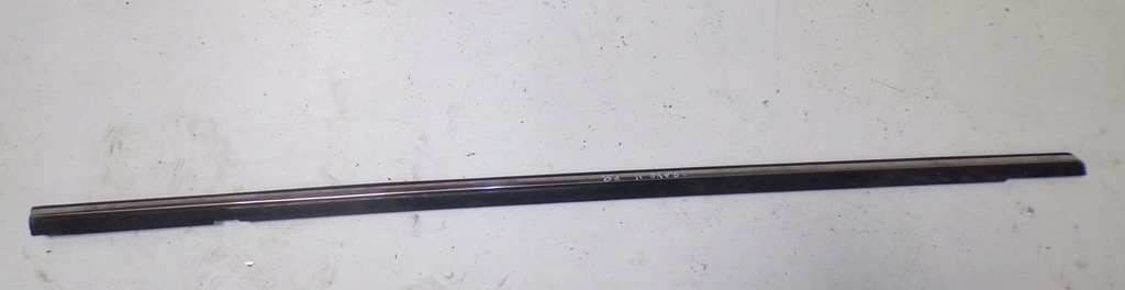 фото №1, Молдинг уплотнитель дверь правый перед хром bravo ii