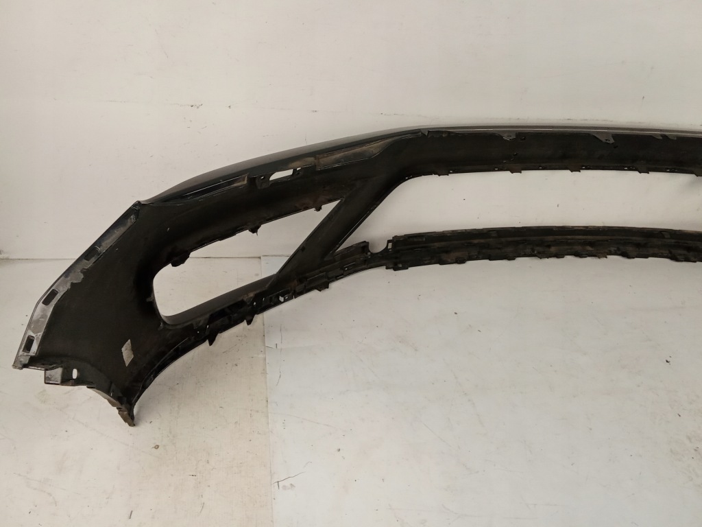 Vw touareg ii рестайлінг  7p6 бампер передній перед pdc 2014- Зі Шроту