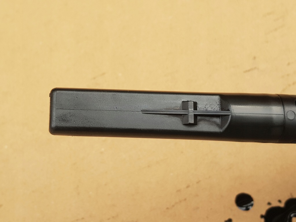 фото №9, Датчик рівня оливи / audi a2 1.4 tdi amf 75km / 045907660c / справний