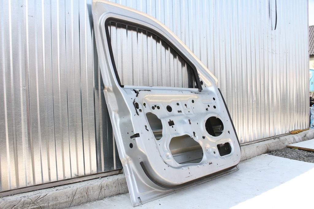 фото №8, Дверь левый перед jeep cherokee wk