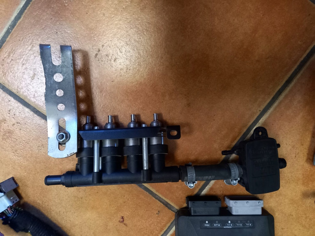 фото №6, Електропроводка газова 67r-013787 porsche cayenne i 2005r.