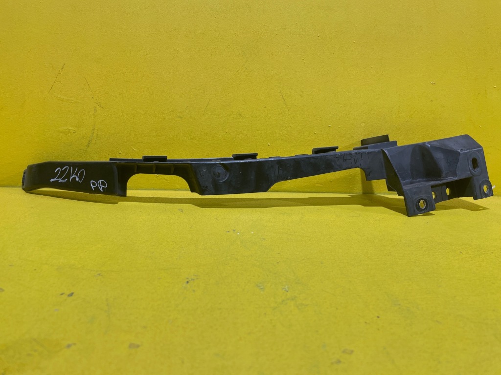 фото №1, Opel insignia - направляющая бампера правый перед 13250571