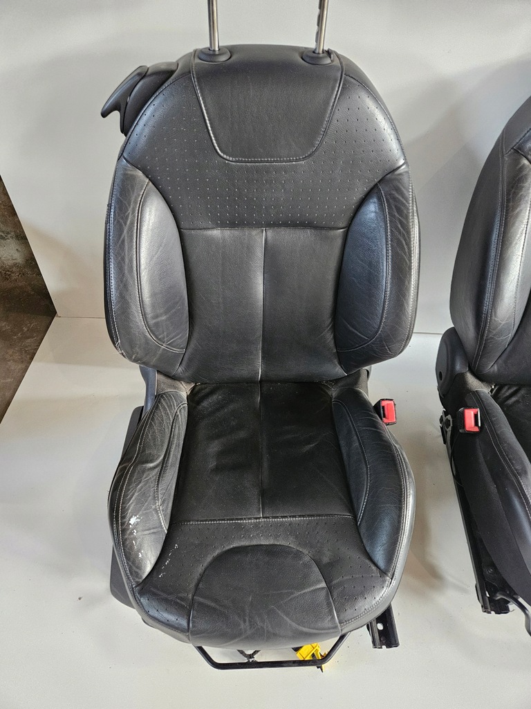 фото №6, Сиденья заднее сиденье кожа citroen ds3