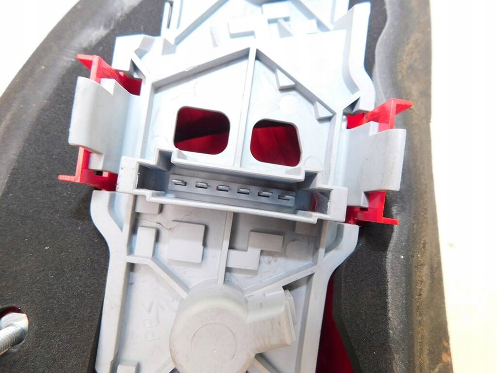 Mercedes a w169 1.5 фара левая задняя Цена