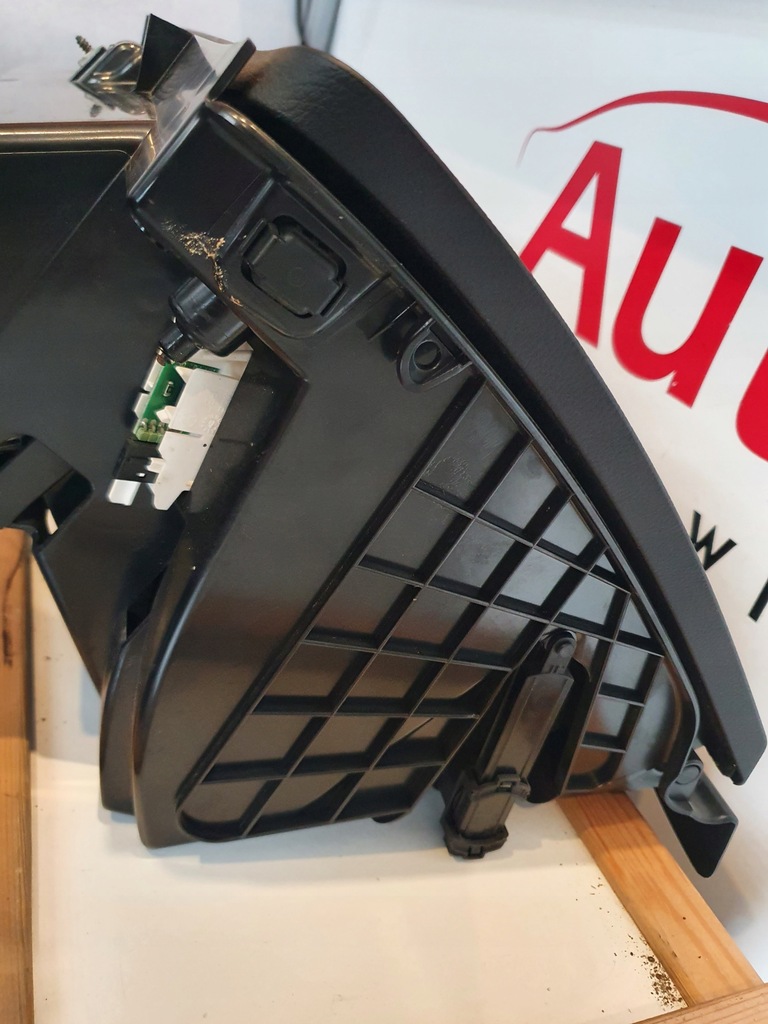 фото №10, Бардачок консоли vw passat b6 3c1857114 3c1857101