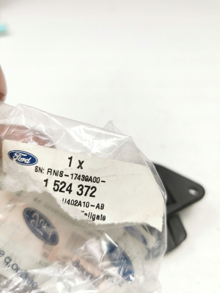 фото №7, Отбойник крышки багажника ford s-max/galaxy 2006- ca1 оригинальный номер 1524372