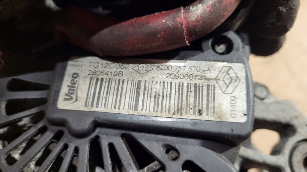 Генератор renault megane 3 3 hb 5d 08- 1,9 dci в Украине