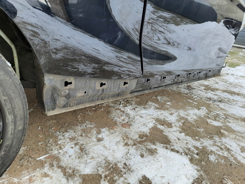 Купить Bmw 1 f20 f21 f22 f23 рестайлинг  18r. порог правая schwarz 2
