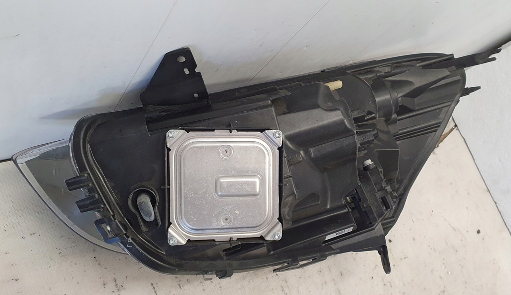 фото №11, Renault clio iv lift лампа перед права led eur org