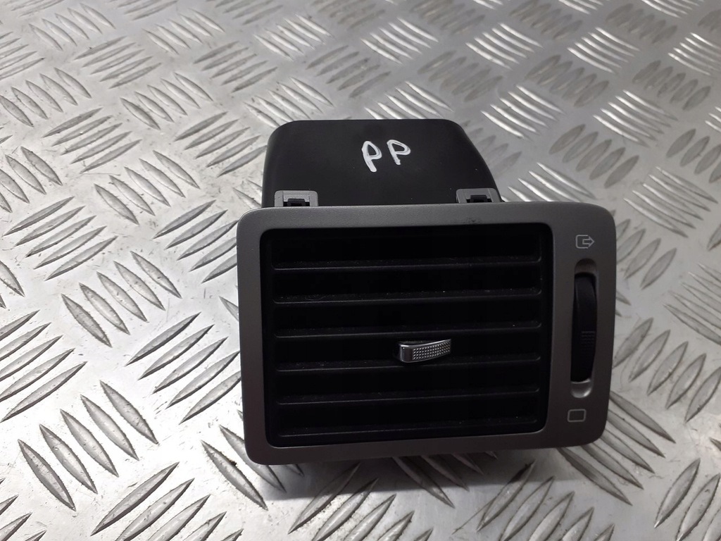 фото №1, Решітка обдув права peugeot 307 9634498977