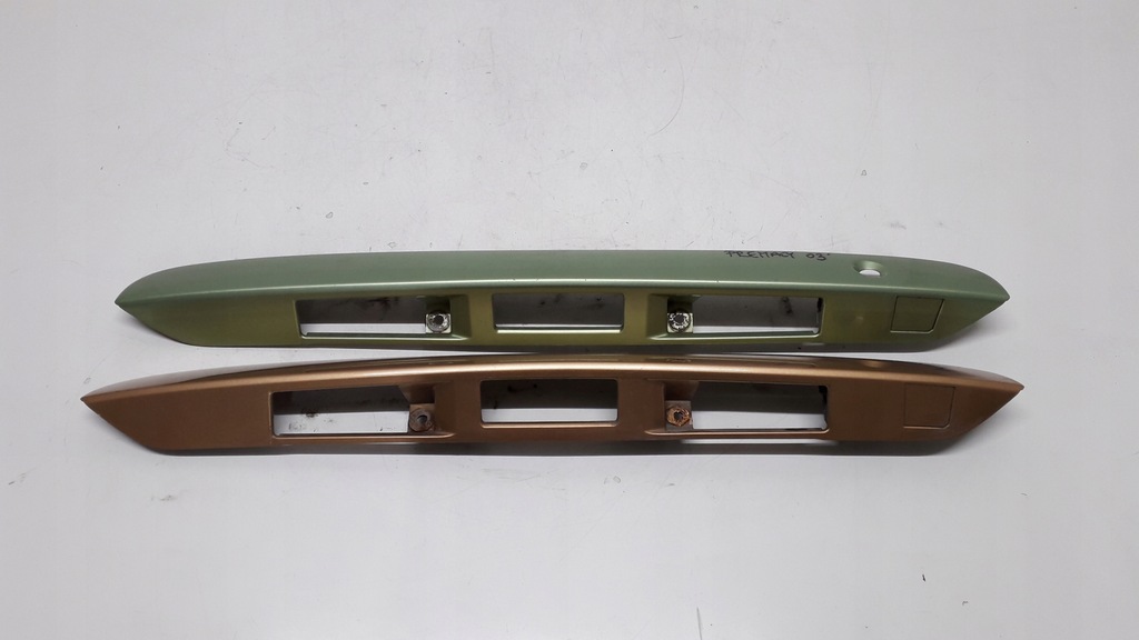 фото №7, Premacy 99-05 накладка молдинг освещение номерного знака