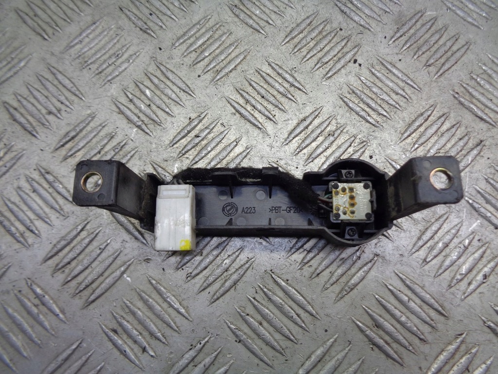 фото №2, Кнопка тормоза стояночного lancia thesis