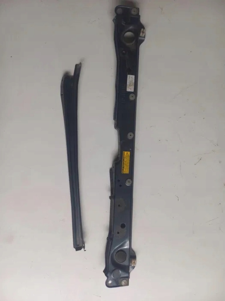 фото №1, Pas верхний замка 1e0 toyota rav4 iii 2008r 2.2d