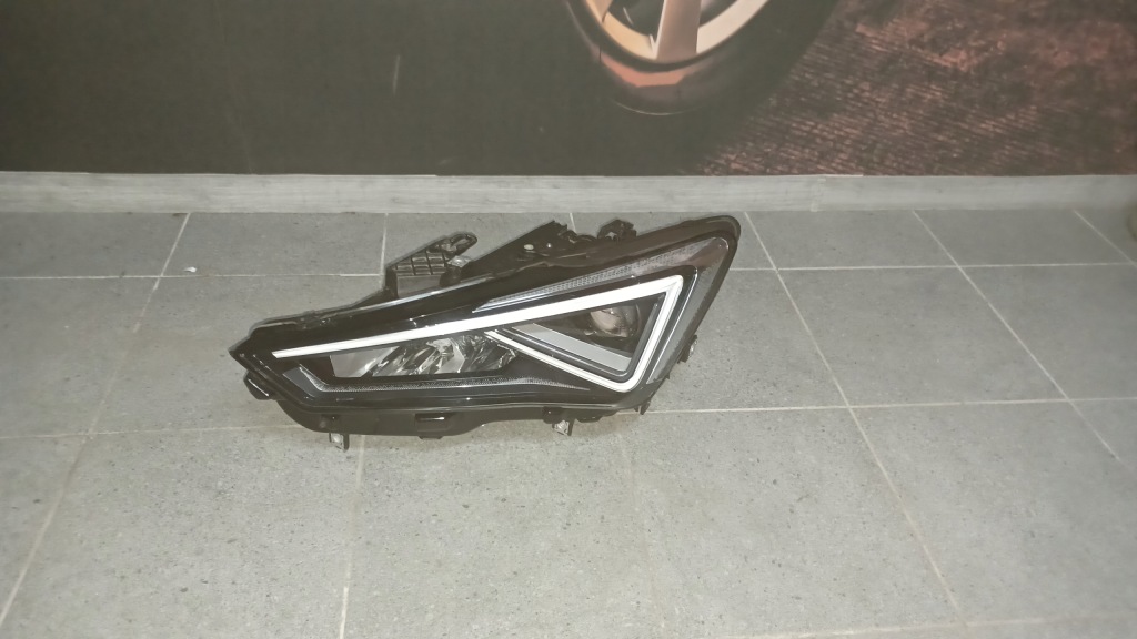 фото №1, Leon iv full led лампа левая передняя 5fb941007f
