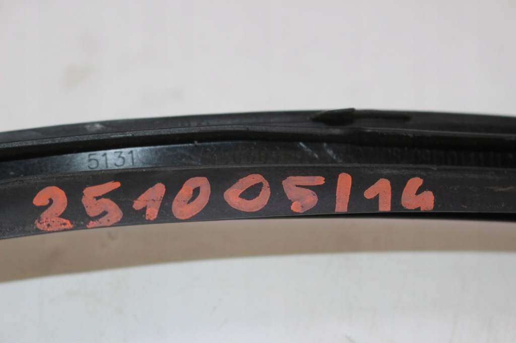 Купити Молдинг скло лобове ліва bmw x1 f48 7350609