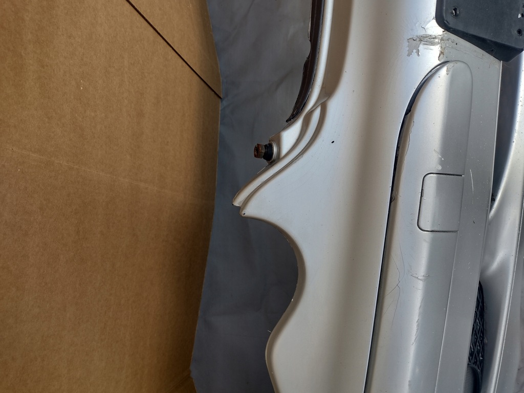 фото №10, Бампер передний mercedes c-klasa w203 00-04r sedan