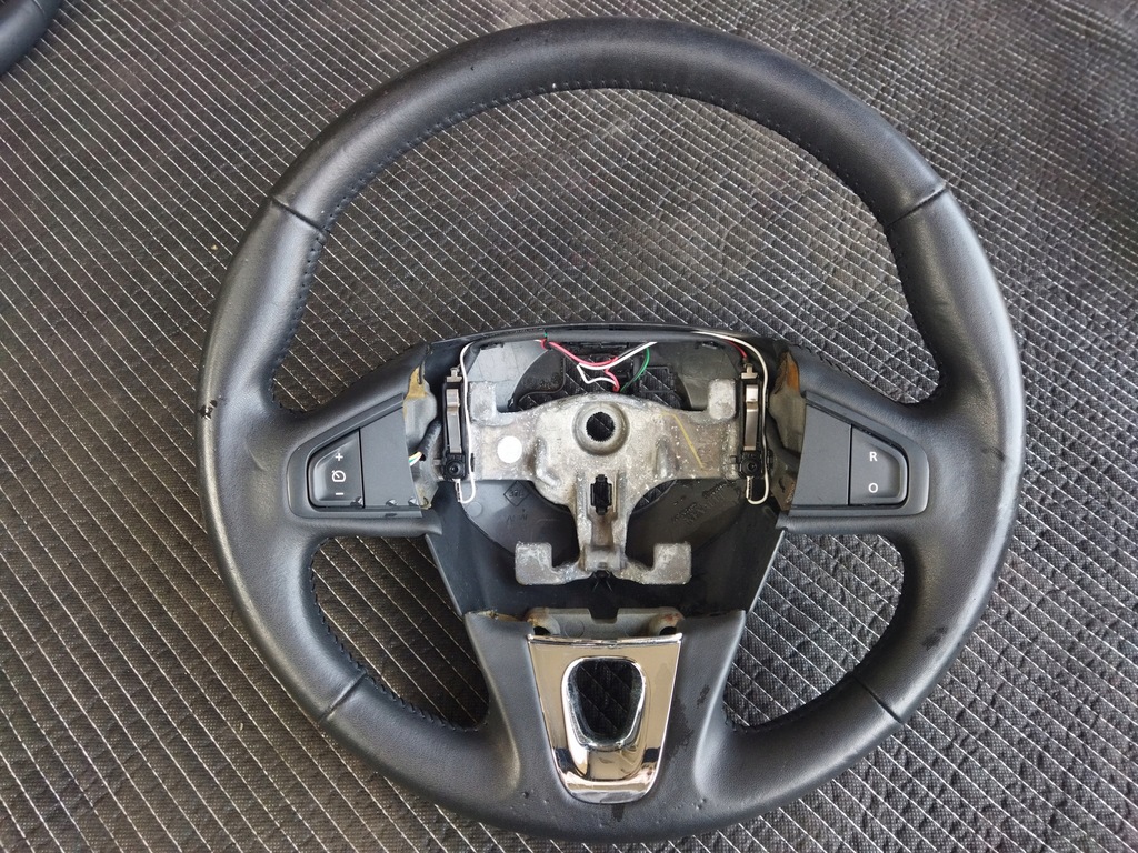 фото №1, Renault megane iii scenic iii воздуховод 77