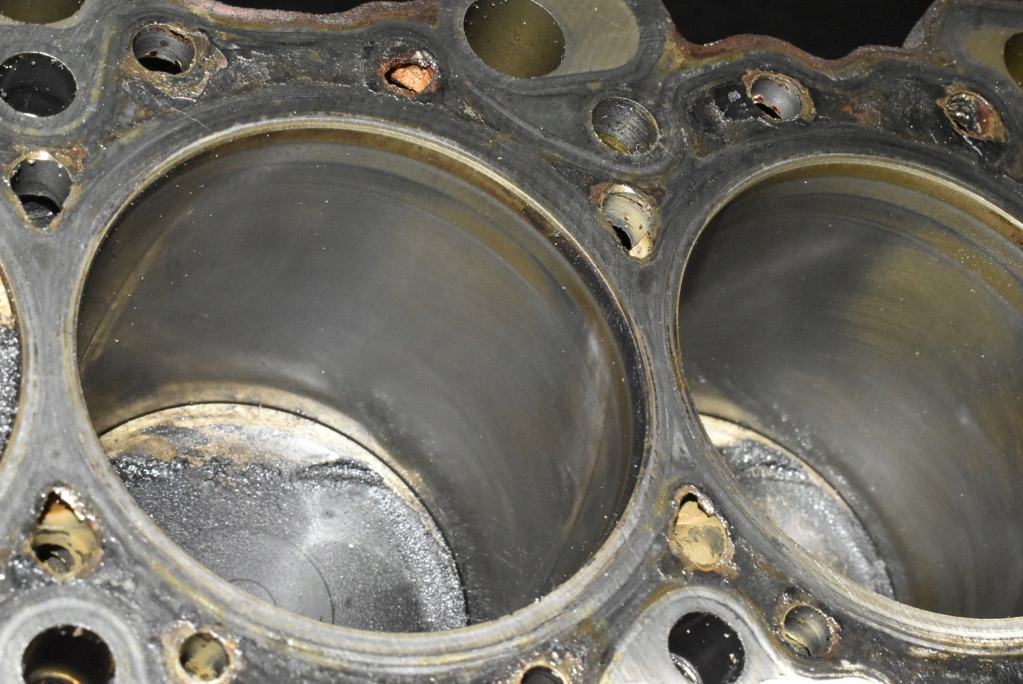 фото №14, Блок dół двигателя wał 4g63 mitsubishi outlander 1 i 2.0 16v 136 km 4x4 01-08