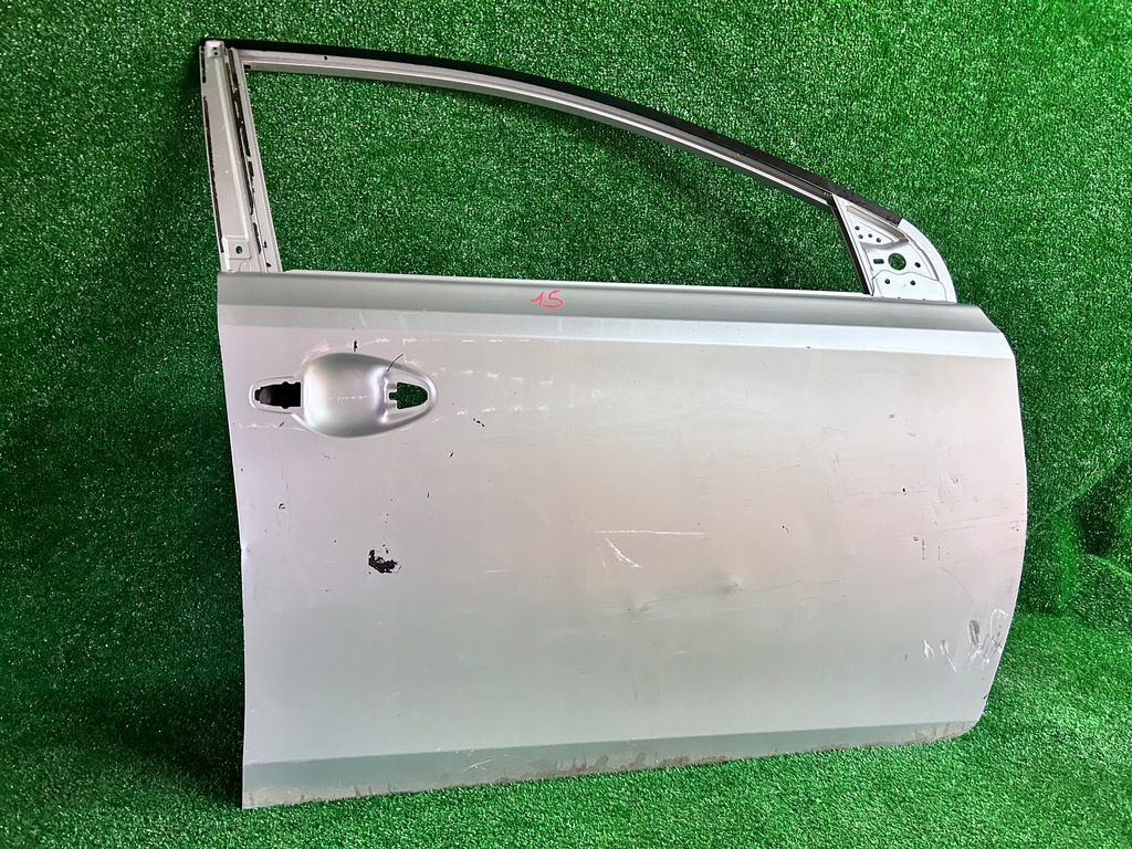 фото №1, Дверь передние правое toyota auris ii