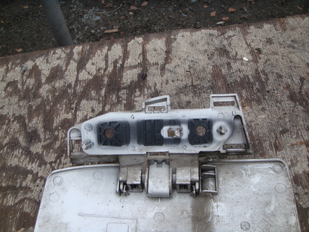 фото №4, Кришка заливної пального trafic vivaro комплектна 01-14r