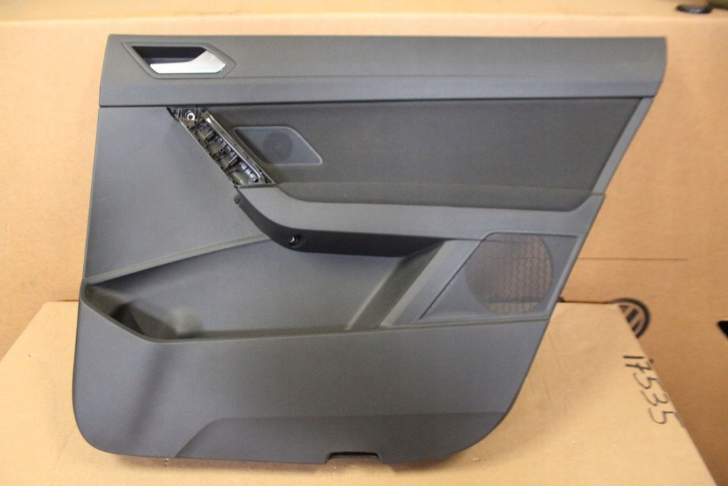 фото №1, Обшивка обивка дверь правый задняя шторка vw touran