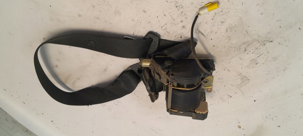 Купить Fiat stilo универсал ремень безопасности левый перед