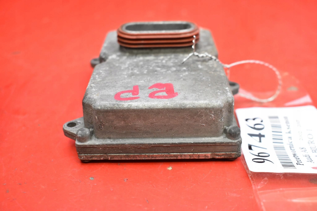 фото №9, Модуль поворота ксенон ксенон правый 4e0907813 audi a8 d3 02-05